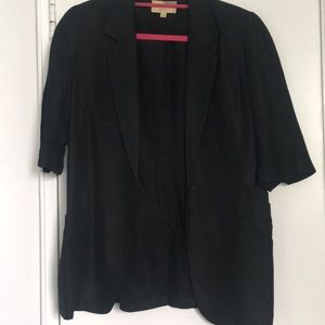 Elizabeth&James black 3/4 sleeve blazer